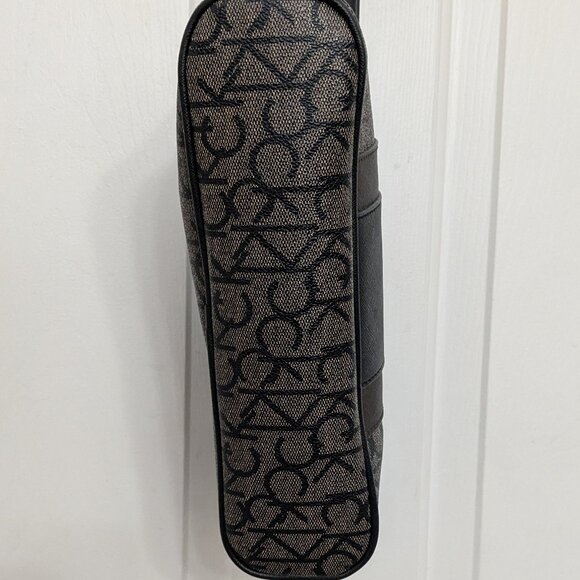 Calvin Klein Ck Must Monogram Recycled Crossbody Bag In Brown Black . Great Cond - Picture 6 of 14